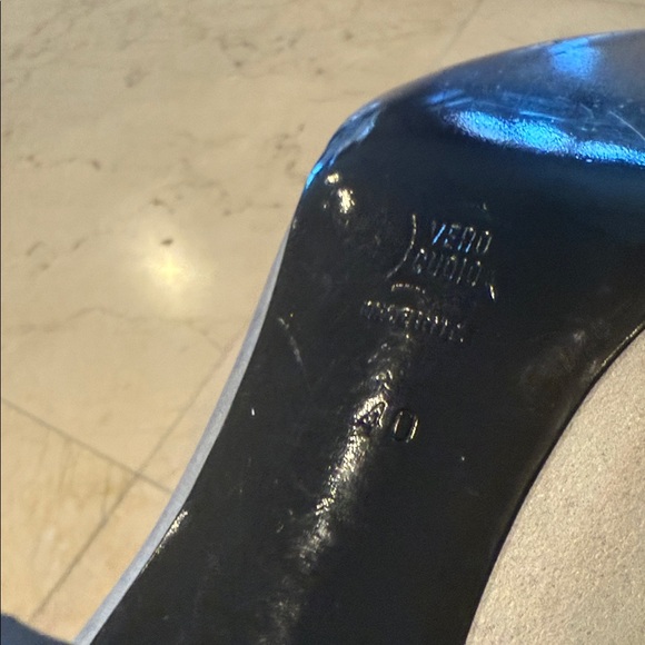 Fortuna Valentino Vintage Elegant Gray Pumps - Picture 11 of 11